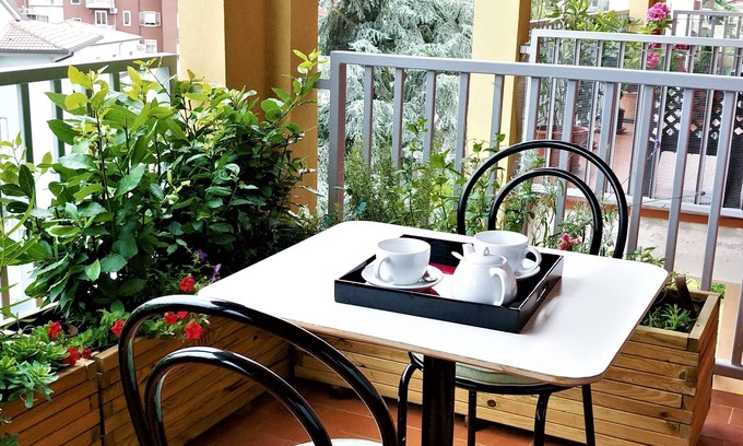 Borgo Roma Apartment | Experience Comfort at La Quercia's Top Floor Retreat
