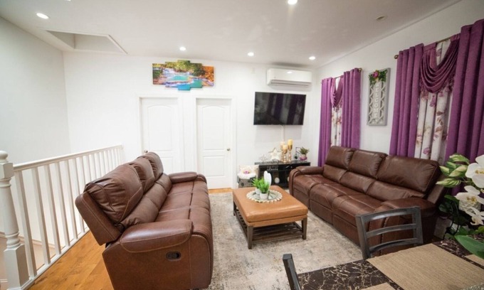 Canarsie Apartment | Exceptional Top Floor Retreat with Skylight in Brooklyn