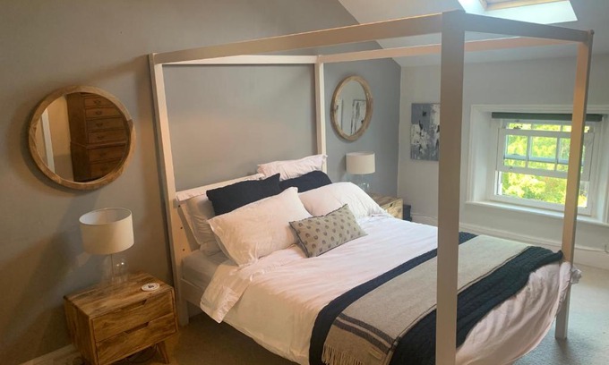 Bray on Thames Apartment | Tranquil Retreat Near Thames - 4-Star, Pet Friendly Haven