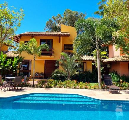 Arraial d'Ajuda House | Top Houses Casa Amarela: 4-Star Stay Near Araçaípe Beach
