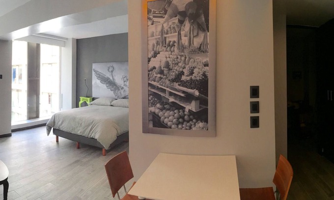 Colonia Centro Apartment | Prime Downtown Design Loft with Pool & Spa - Rated 9.8