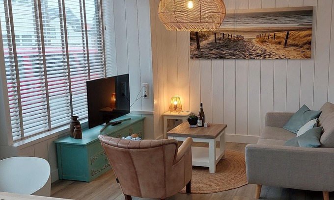 Egmond aan Zee Apartment | Prime Location Next to Lighthouse and Beach - 9.6/10 Rated