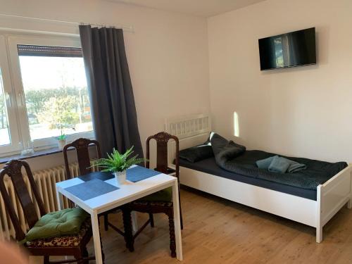 Riede Apartment | Convenient Monteurwohnung Riede with Great Connectivity
