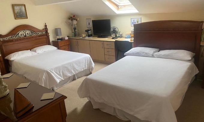 Whitefield House | Exceptional Stay at Top of the House - Guest Rated 9.6/10