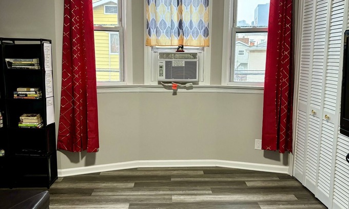 North Ironbound Apartment | Premier Stay in the Heart of Iron Bound with Family-Friendly Amenities