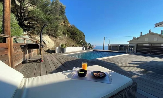 Figarella House | Top of villa with pool at the seaside