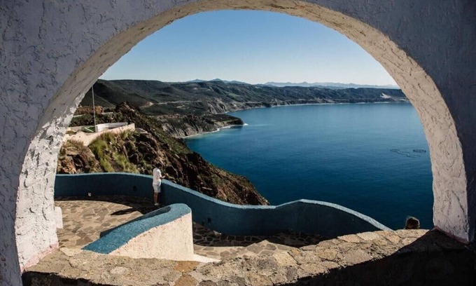 La Joya House | Unforgettable Baja Adventure: Scenic Ocean Views & Rooftop