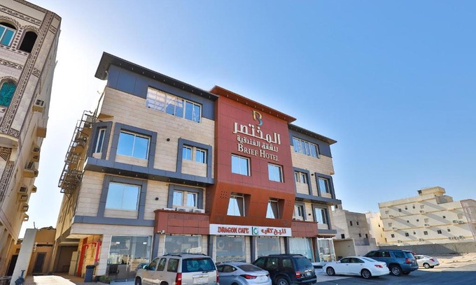 Al Kura Hotel | Inviting Residential Units with Family-Friendly Amenities