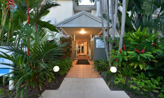 Port Douglas Apartment | Prime Location on Macrossan, Port Douglas - 100m to Beach