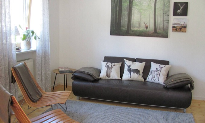 Unterallgau House | All-Inclusive Vacation Home for 6 with Hot Tub & Kitchen