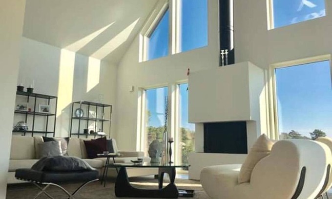 Nacka Municipality House | Stylish House in a Trendy Neighborhood for Your Getaway