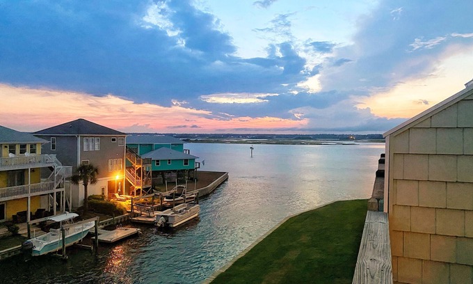 Topsail Beach House | Experience Topsail Beach: Pool, Docks & Ocean Views Await!