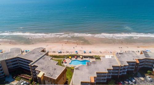 Sneads Ferry House | Oceanfront VillaZ Properties: Family-Friendly with a View