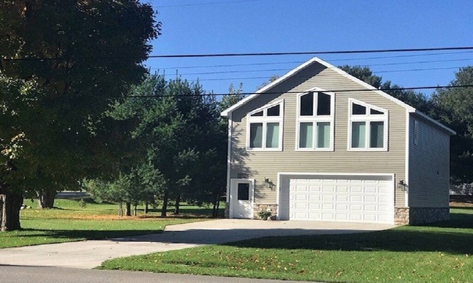 Rapid City Apartment | Unforgettable Stay at Torch Lake Bunk House Near Equestrian Events