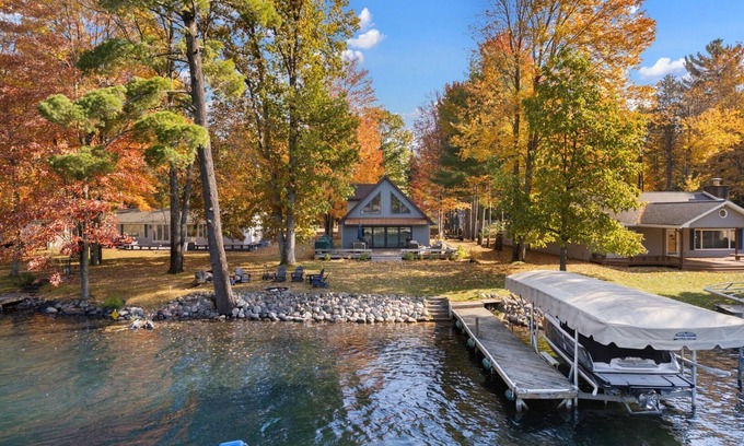 Rapid City House | Explore Torch River Retreat: Family-Friendly Home with Dock