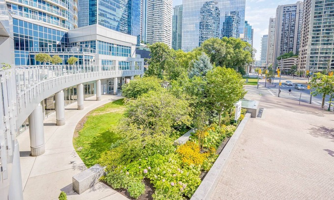Central Waterfront Condo | Lakeview Haven: Walk to CN Tower & Top Amenities Await