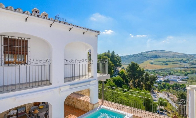 Baena Villa | Guest Rated: 10/10 at Torreón de Morayma Baena