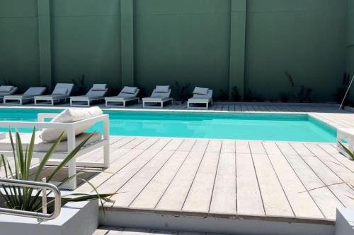 San Cristobal Apartment | Experience Torre Bóreas: Family-Friendly Retreat, Rated 9.8
