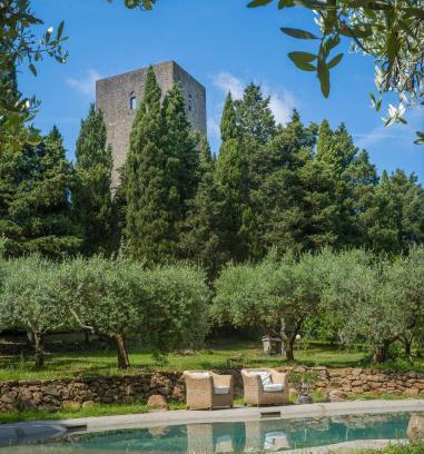 Montecatini Val di Cecina Villa | Discover Torre dei Belforti: Oceanfront Bliss Awaits