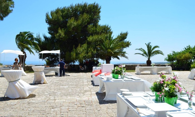 Ispica House | Relax at Torre del Mare: Pool, Spa & Family-Friendly Stay