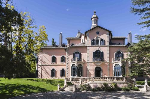 Bolvir Hotel | Elegant Torre del Remei - 5-Star Oceanfront Retreat