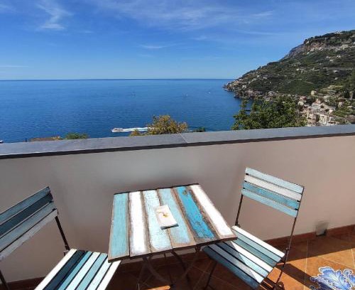 Minori Bed & Breakfast | Discover Torre Elisea: Top-Rated 4-Star Hotel with Breakfast