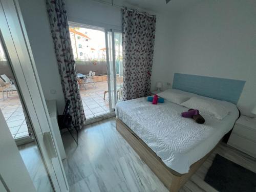 Carihuela House | Inviting Torremolinos Private Rooms in Shared Apartments