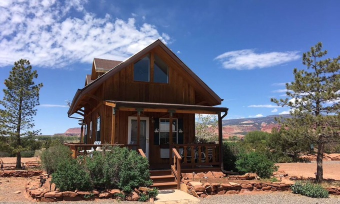 Torrey Cabin | Cozy Torrey Pines Cabin with Family-Friendly Amenities