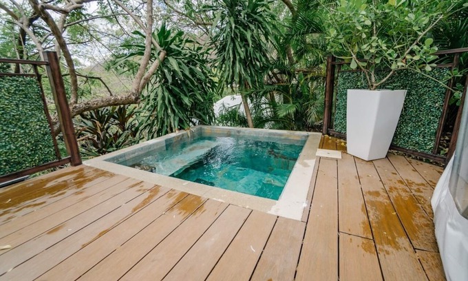 Playa Ocotal Hotel | Tortuga Verde Glamping
