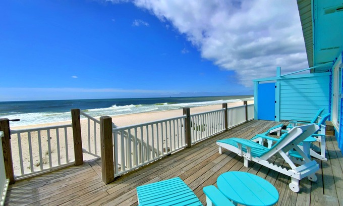 Surf Side Shores House | Beachfront Retreat: Pet Friendly with Ocean Views!