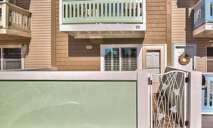 Atlantic Beach House | Renovated Two Bedroom Townhouse Steps from the Ocean