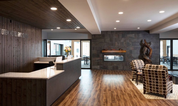 Valdez Hotel | Totem Hotel and Suites