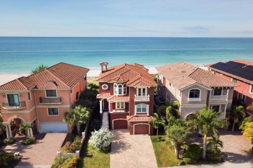Sunset Beach House | Beachfront Bliss at Touched By the Beach - 4-Star Retreat