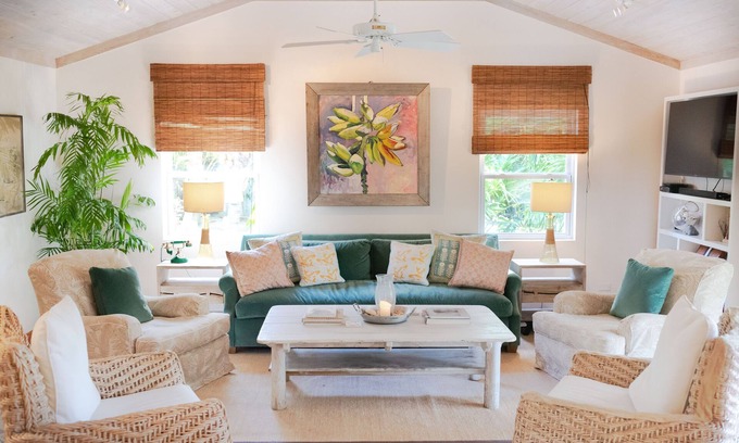 Dunmore Town House | Beachside Bliss: Touchstone's House with Ocean Views