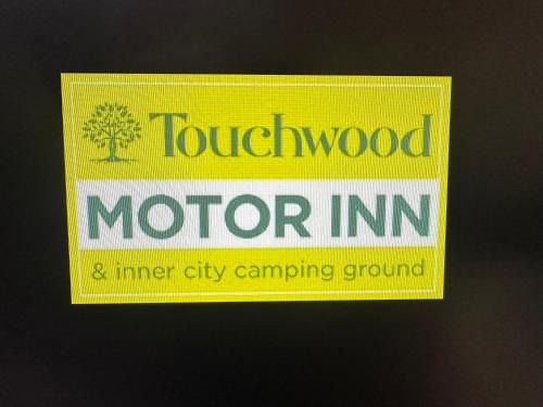Greenlane - Ellerslie Hotel | Cozy Touchwood Motor Inn & Inner City Camping Getaway