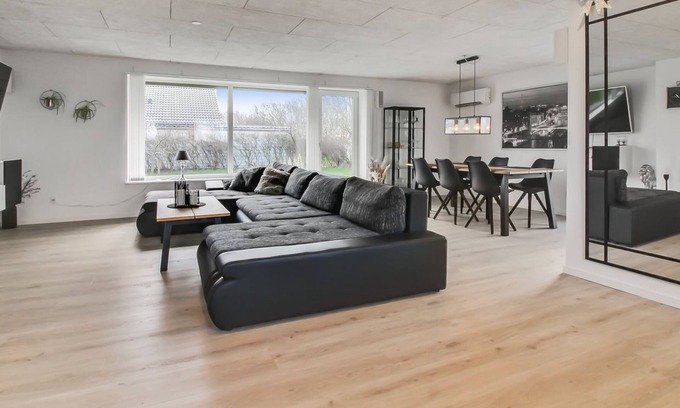 Skaerbaek House | Relax at Touko - Oceanfront Retreat 20km from the Sea