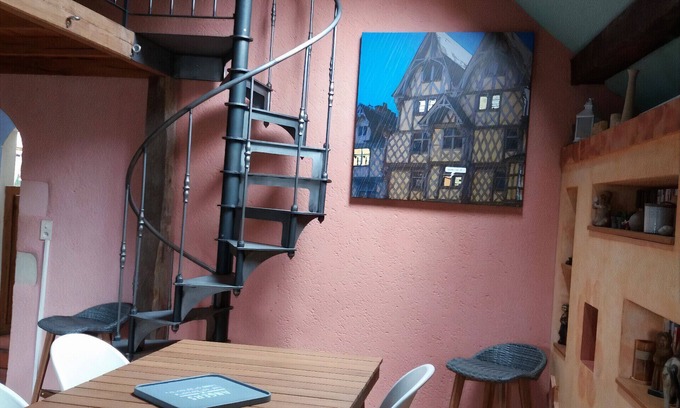 Downtown Angers House | Tour d'Adam: Unique Central Stay with Breakfast Included
