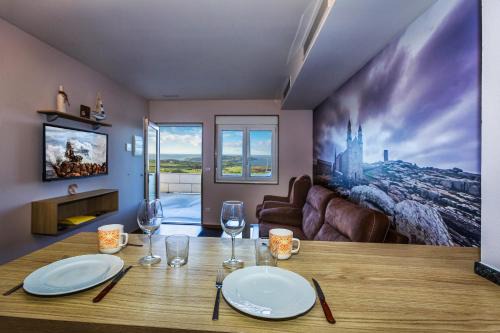 Frije Apartment | Experience TOURIÑÁN MAR: 4-Star Ocean View Retreat