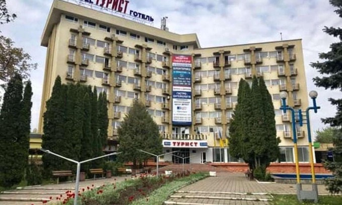 Monasteriska Hotel | Budget-Friendly Stay at Tourist Chernivtsi with Family Amenities