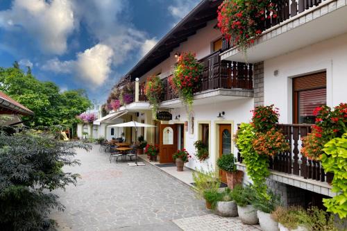 Narin House | Discover Tourist Farm Pri Andrejevih: Pet-Friendly Retreat
