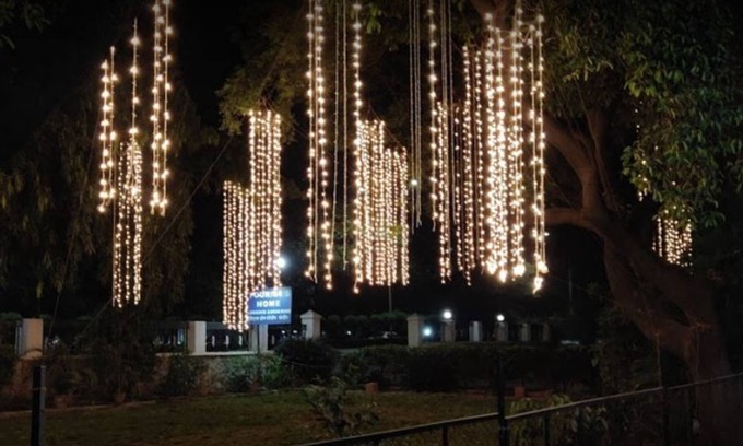 Daulatabad Hotel | Budget-Friendly Stay at Tourists Home with Breakfast Included