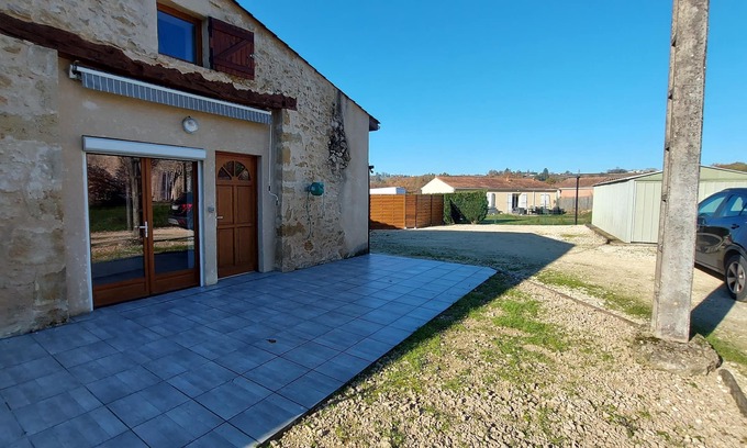 Verdelais House | Tout Confort Avec vue sur les Coteaux de Vignes. Grande Pièce à Vivre de 50 m2