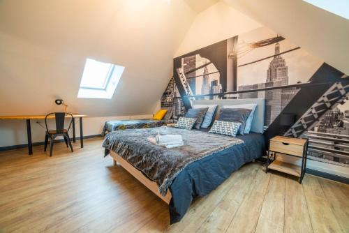 Bourges Apartment | Unmatched Comfort: Top-Rated Family-Friendly Hotel