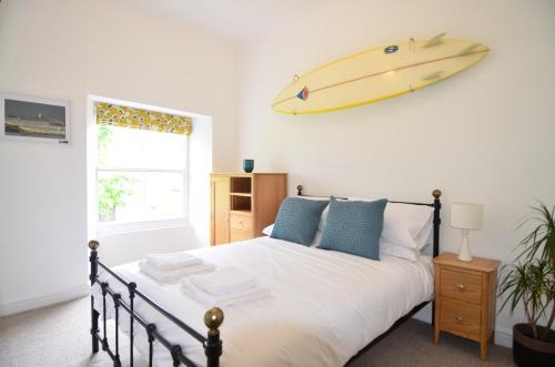 Gwithian Apartment | Towennan: Family-Friendly Apartment in Tranquil Coastal Village