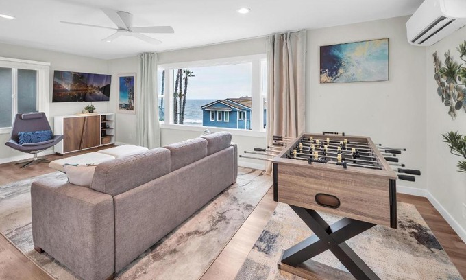 South Oceanside House | Oceanfront Bliss at Tower 9 #2 - Guest Rated 10/10