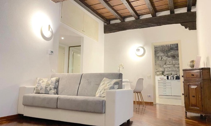Citta Alta Apartment | Inviting Tower Gombito's Apartment - Guest Rated 9.4/10