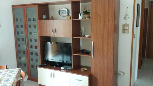 Torre dell'Orso Apartment | Family-Friendly Retreat at Tower of the Bear Flat