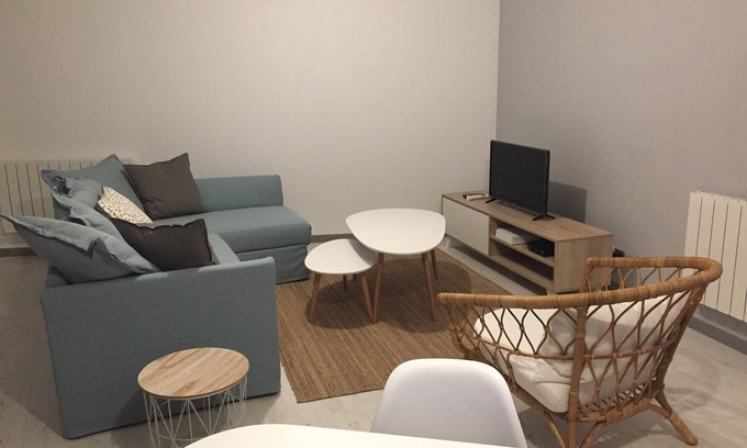 Pouzauges House | Charming Town House Minutes from Puy du Fou - Rated 10/10