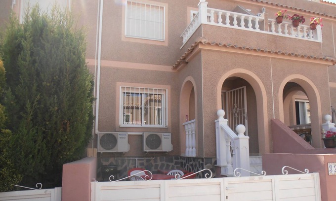Puerto Marino House | Town House, 2 Bedroom, 2 Bathroom, Air Con, Sat TV, Communal Pool