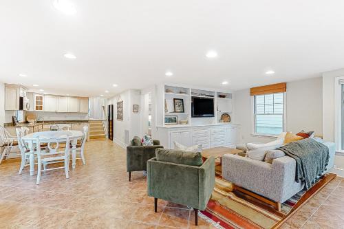Bethany Beach House | Family-Friendly Getaway at Bethany Beach - 121 Third